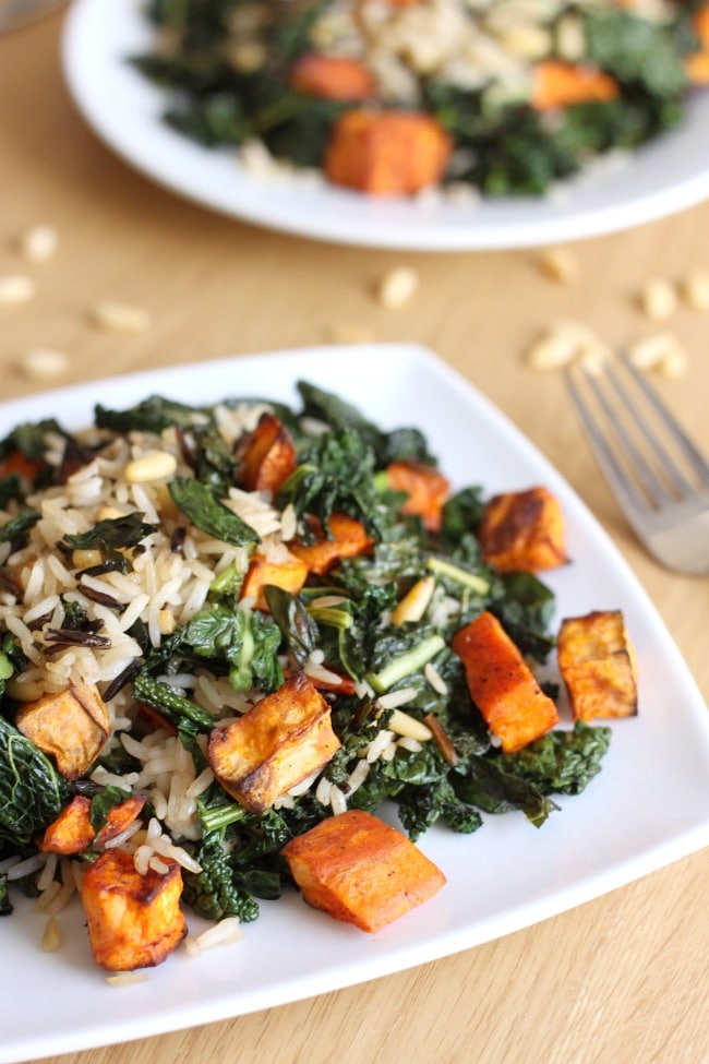 Wild rice and kale salad with smoky sweet potatoes - such amazing autumnal flavours!