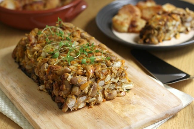 Carrot and cashew nut roast