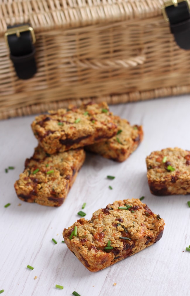 Cheese and chive savoury flapjacks - these are SO easy to make.