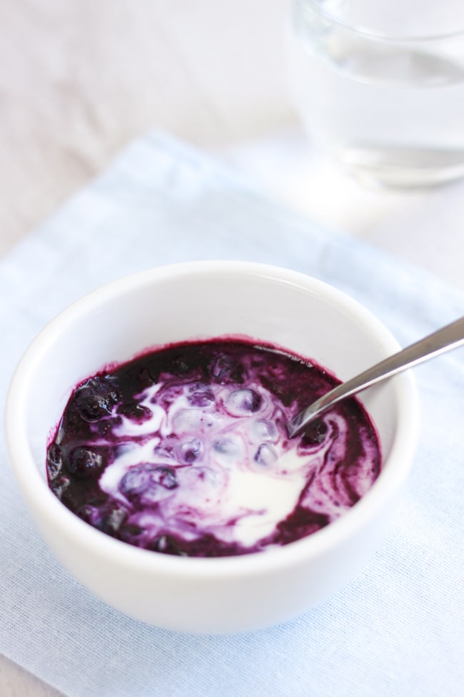 3 ingredient blueberry soup - great for breakfast with Greek yogurt, poured over pancakes or waffles - or even drizzled over ice cream!