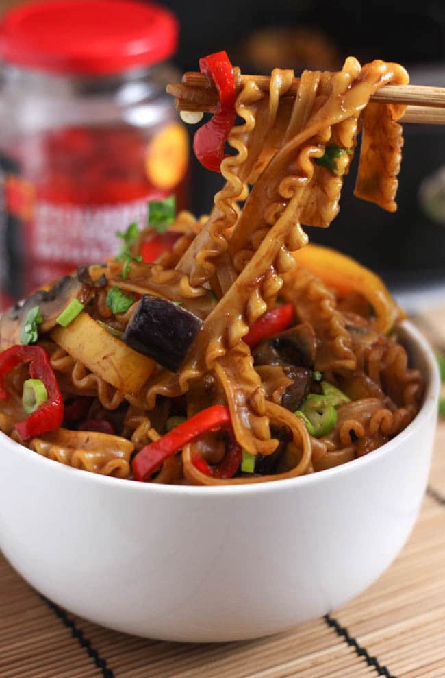 Hoi sin veggie noodles - sticky, sweet, saucy noodles with loads of veggies and a secret ingredient that adds loads of flavour!