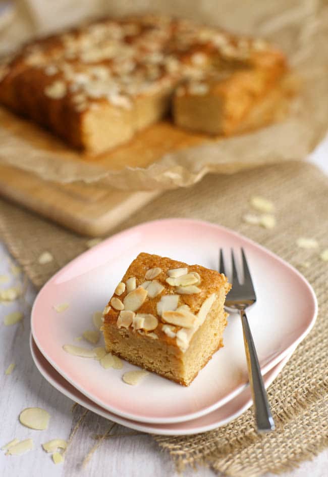 Honey and almond blondies - these are so easy, and could be made entirely with stuff I had in the house already! They're squidgy and moist, and the sweet honey flavour really comes through. These are going in the 'make regularly' pile!