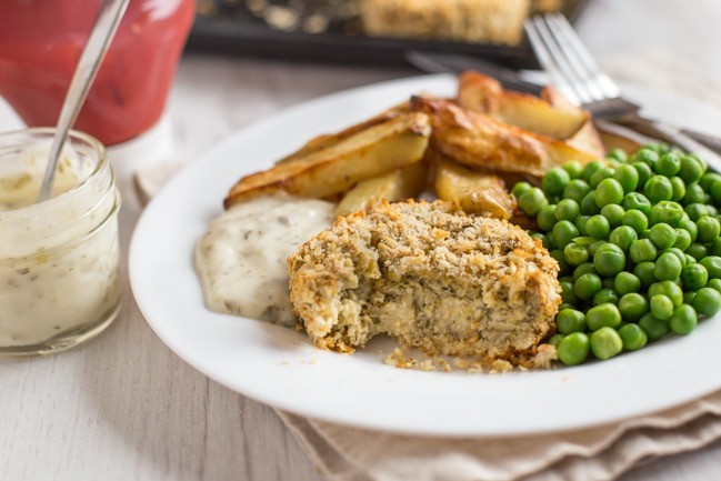 Vegetarian 'fishcakes' - quick and easy to make, and perfect served with chips, peas and tartar sauce!