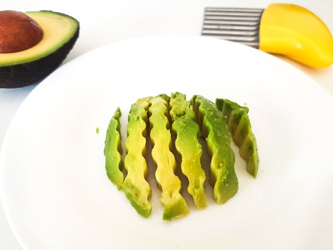 Avocado sliced with a crinkle cutter