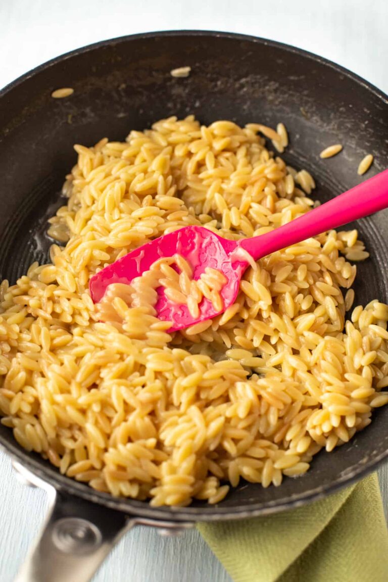 How To Cook Orzo (3 Easy Methods!)