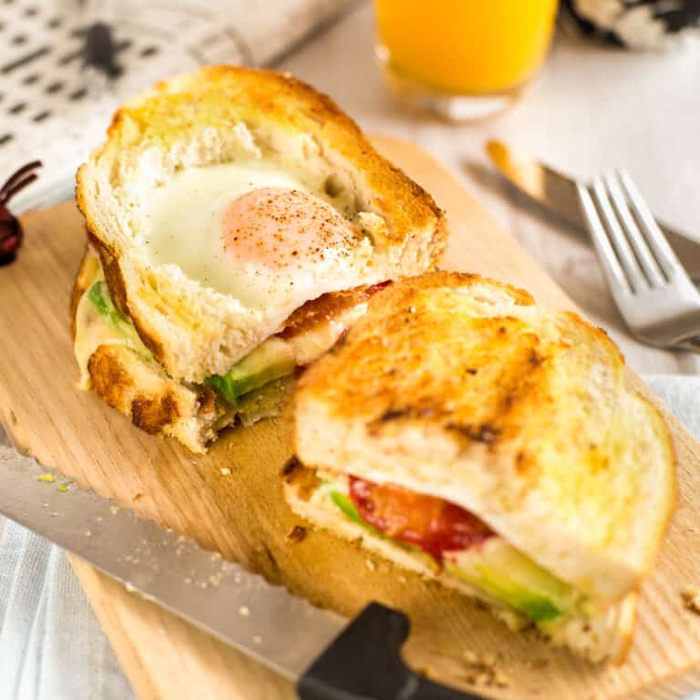 Egg in a Hole Breakfast Sandwiches