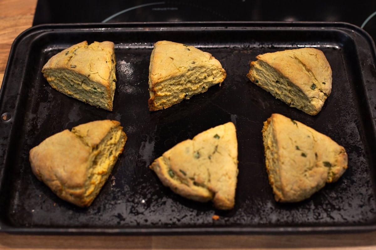 3 ingredient hummus scones on a baking tray.