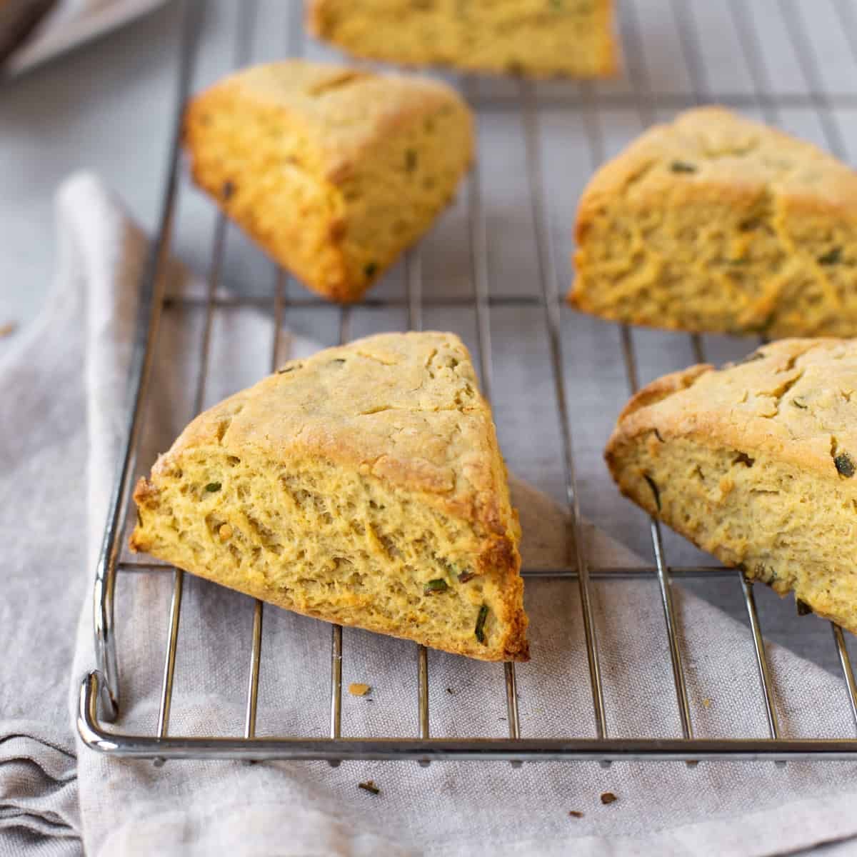 3 ingredient hummus scones on a cooling rack.