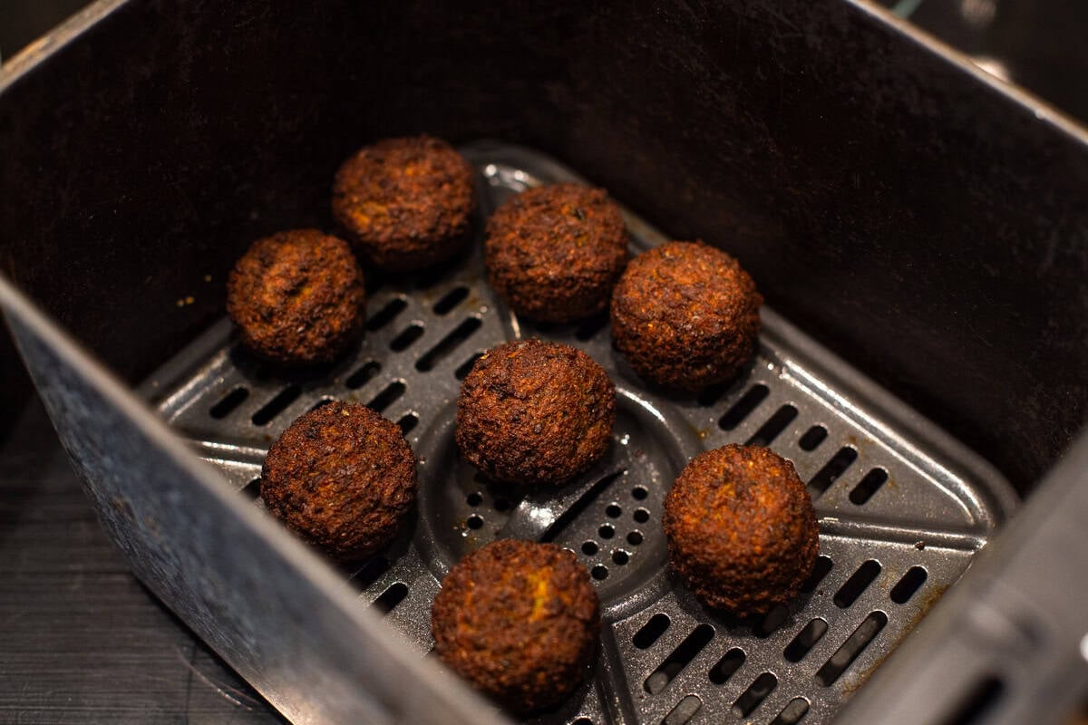 Crispy falafel in an air fryer.